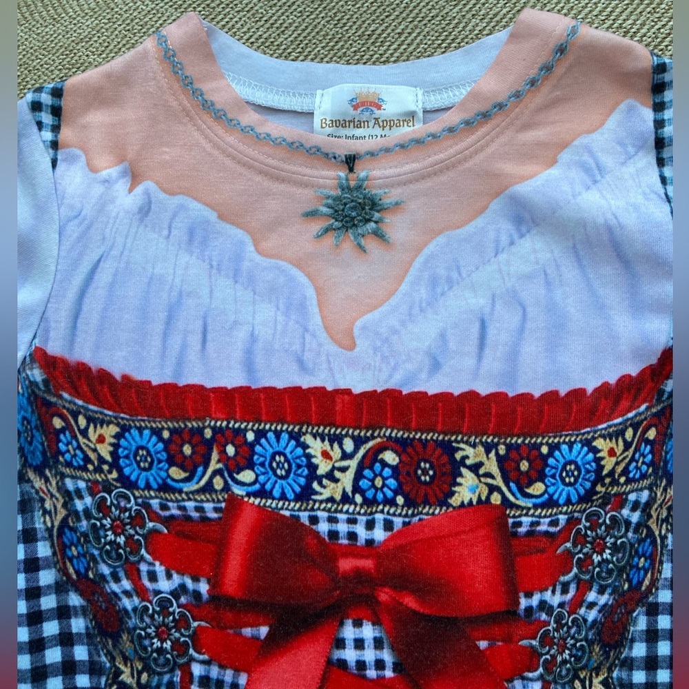 Oktoberfest Baby girls bodysuit- Red and Blue - Picture 3 of 8